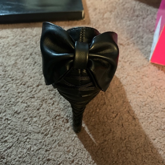 Black Chic Highheels - Picture 4 of 4